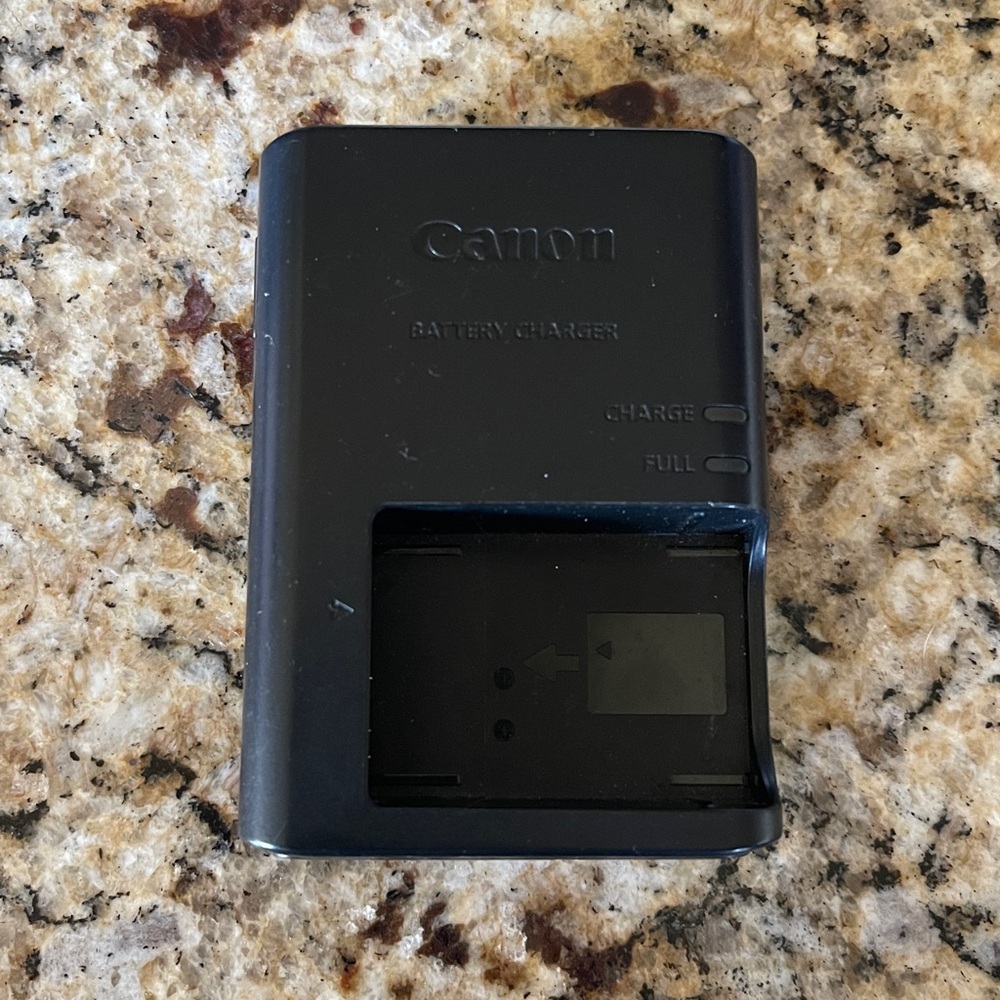 Canon Camera Battery Charger